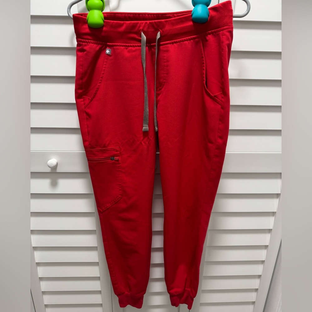 Women's Pop Red Zamora - Petite Jogger Scrub Pant